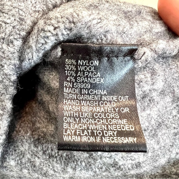 Antonio Melani Wool alpaca luxury Gray Ribbed Knit Sweater L Flared Sleeves Hem - Picture 8 of 8